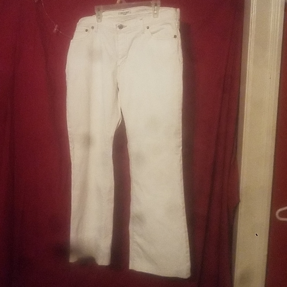 Lady's jeans